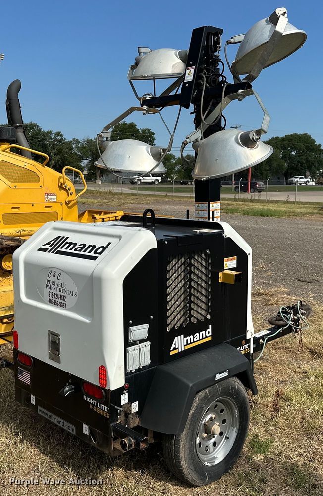 image for item DO6999 2018 Allmand  Night-Light V-Series NLV  light plant