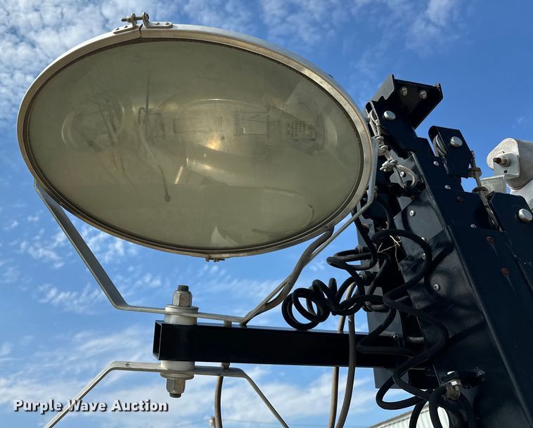 image for item DO6999 2018 Allmand  Night-Light V-Series NLV  light plant