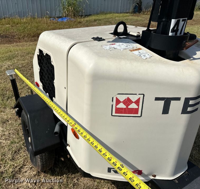 image for item DO7000 2016 Terex  RL4 light plant