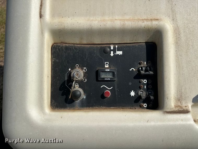 image for item DO7000 2016 Terex  RL4 light plant