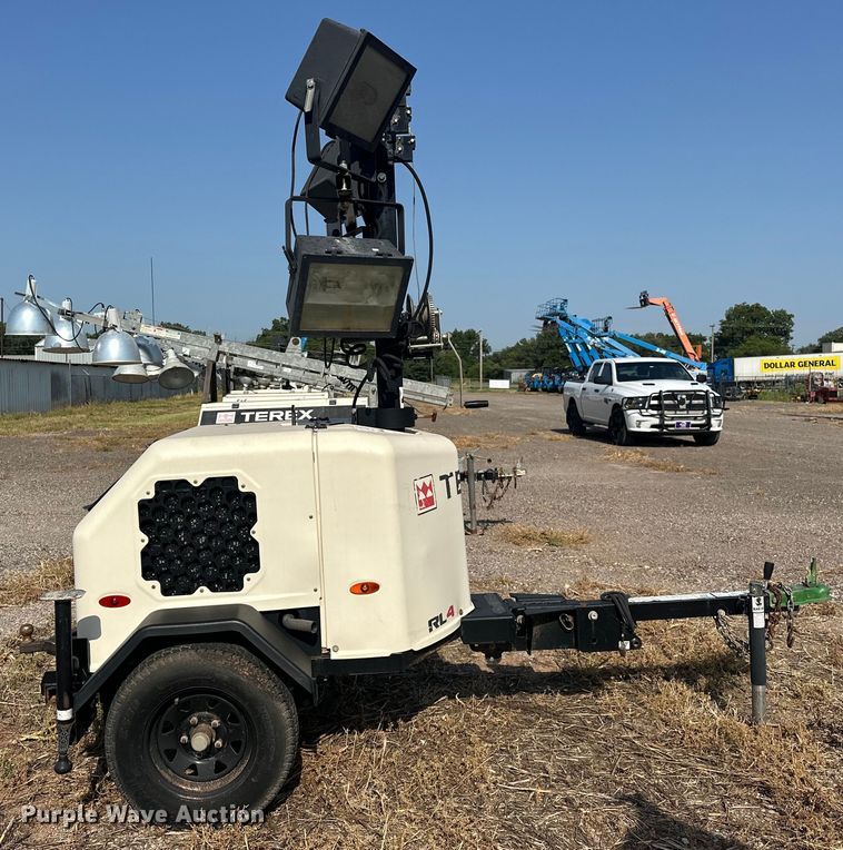 image for item DO7001 2016 Terex  RL4 light plant