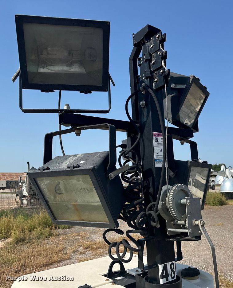 image for item DO7001 2016 Terex  RL4 light plant