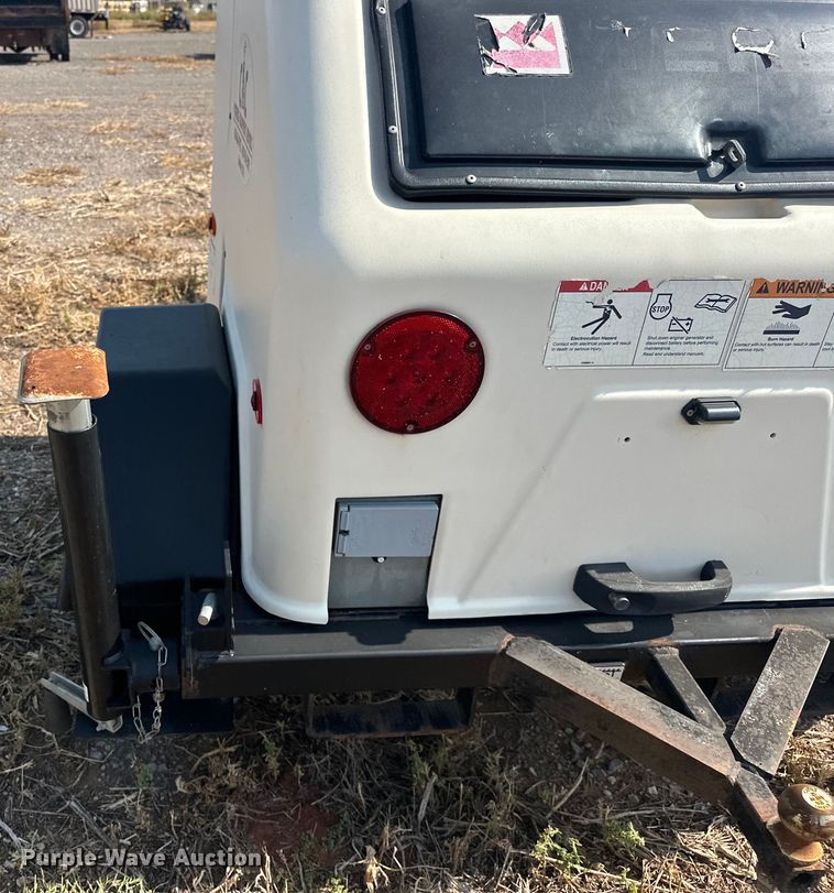 image for item DO7001 2016 Terex  RL4 light plant