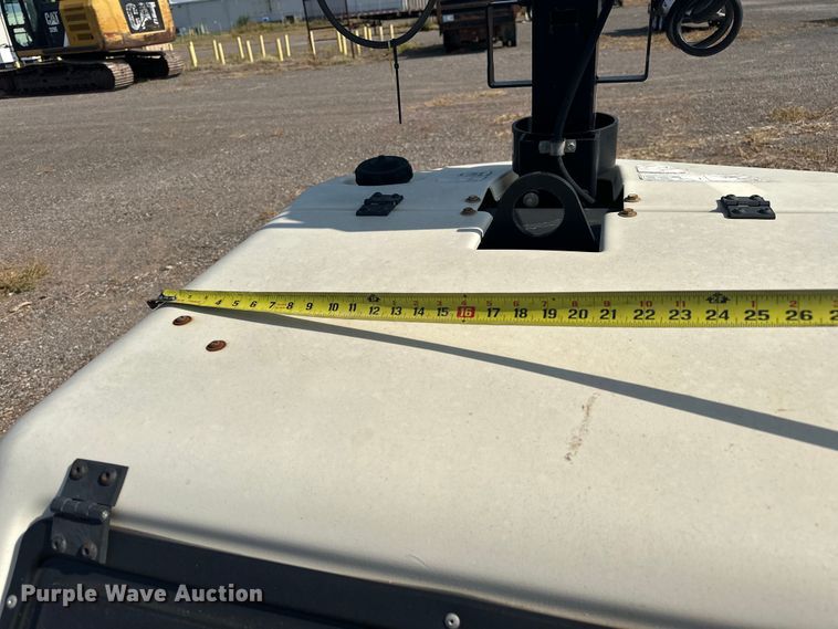 image for item DO7001 2016 Terex  RL4 light plant