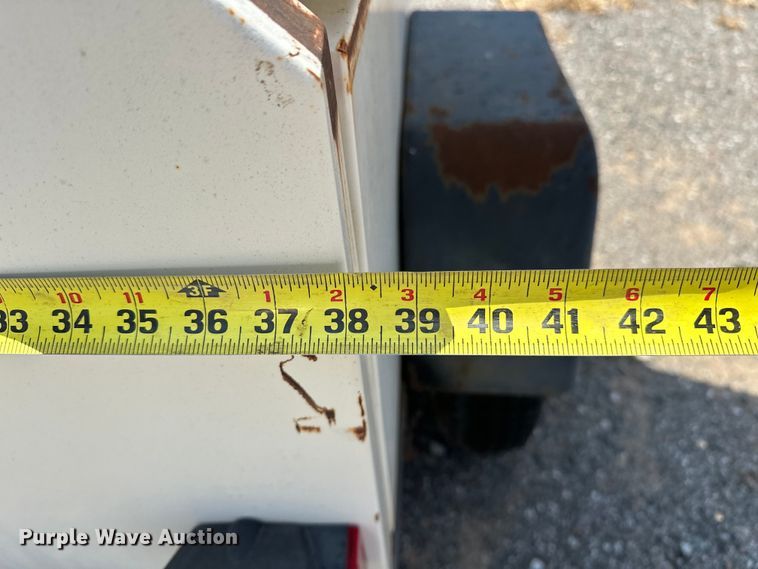 image for item DO7002 Terex  RL4000 light plant