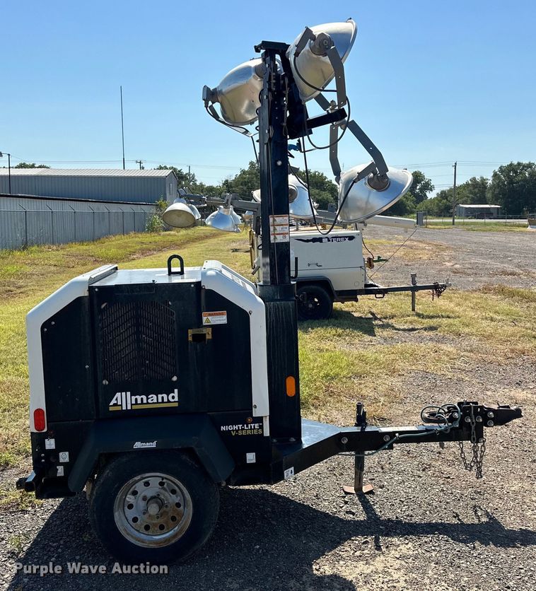 image for item DO7004 2017 Allmand  Night-Light V-Series NLV light plant