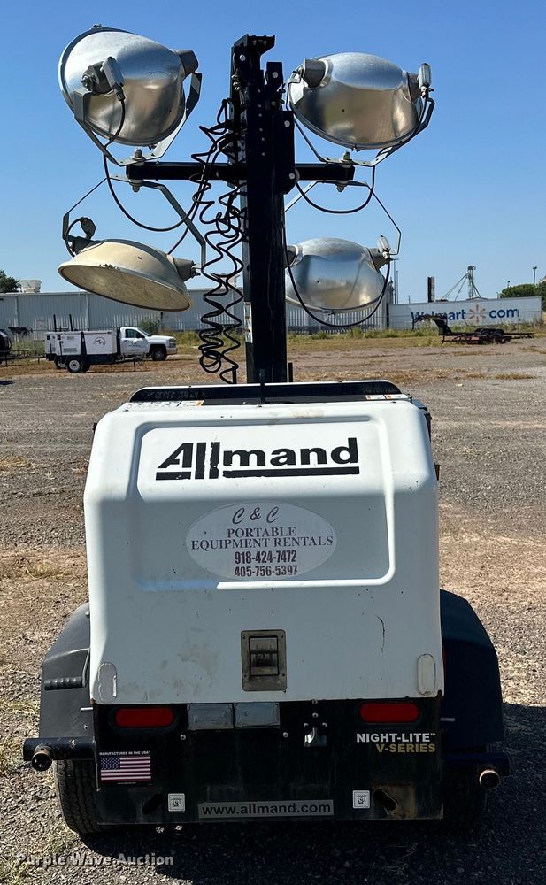 image for item DO7004 2017 Allmand  Night-Light V-Series NLV light plant