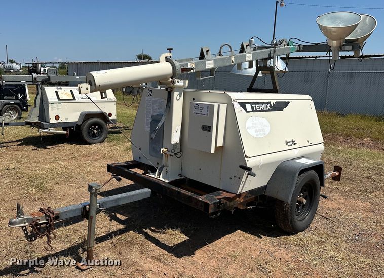 image for item DO7005 Terex light plant