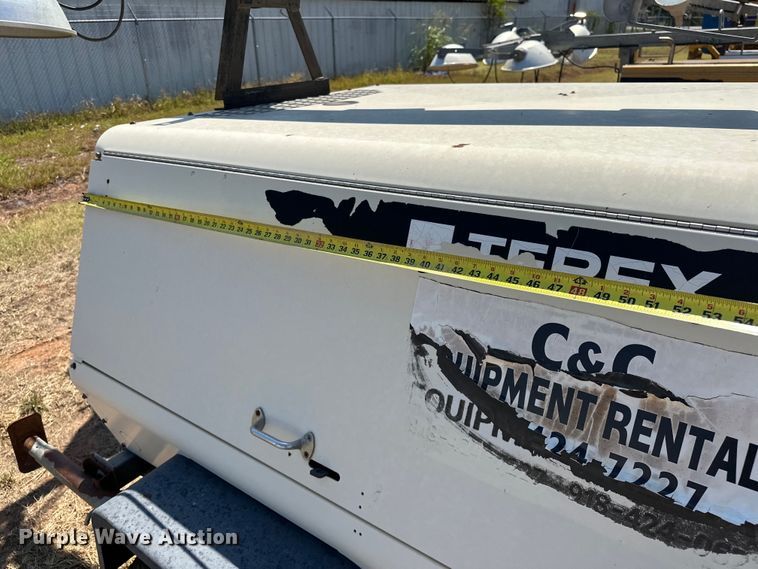 image for item DO7005 Terex light plant