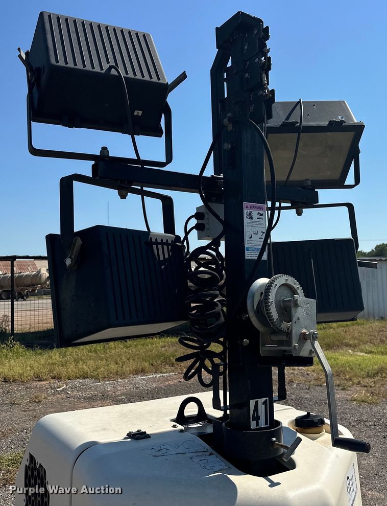 image for item DO7006 2016 Terex  RL4 light plant