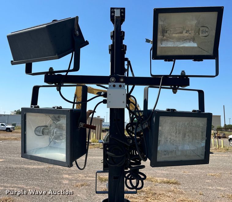 image for item DO7006 2016 Terex  RL4 light plant