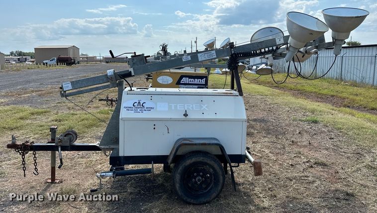 image for item DO7007 2008 Terex RL4000 light plant