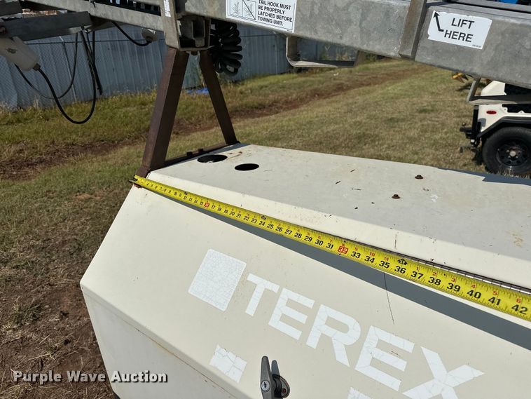 image for item DO7007 2008 Terex RL4000 light plant