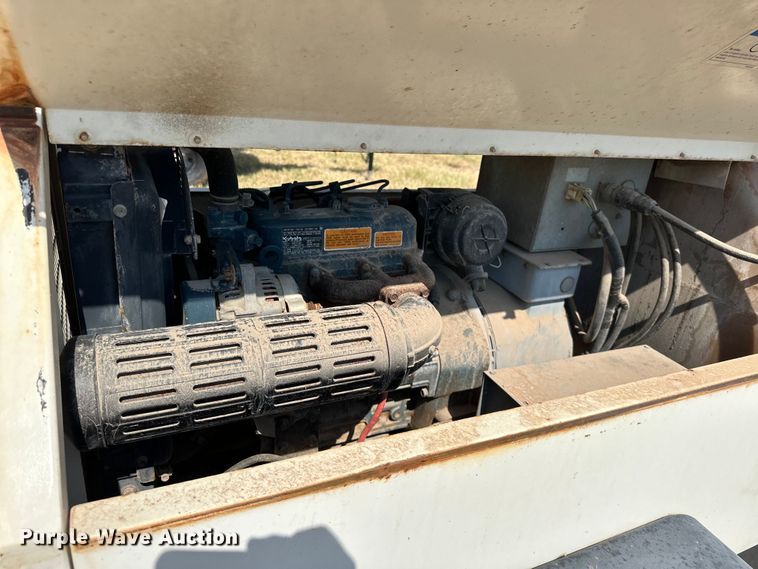 image for item DO7007 2008 Terex RL4000 light plant