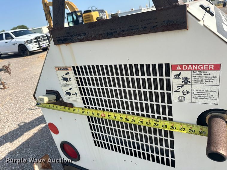 image for item DO7008 2014 Terex RL4 light plant