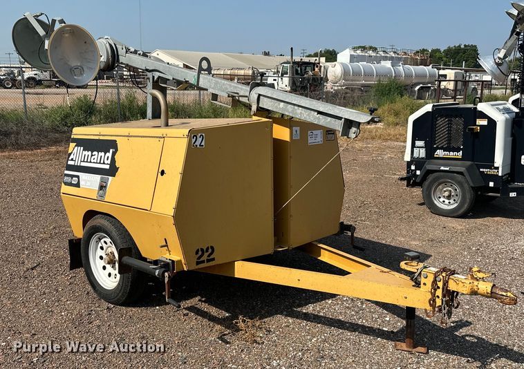 image for item DO7009 Allmand  Maxi-Lite ML20 light plant