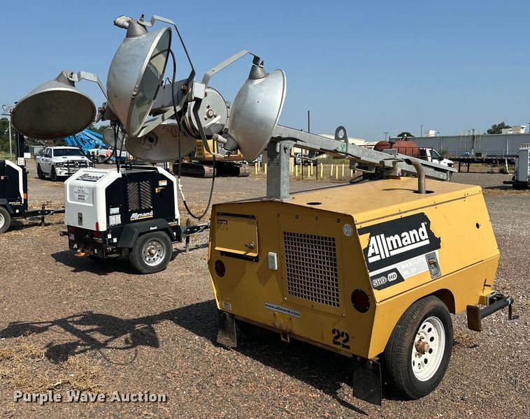 image for item DO7009 Allmand  Maxi-Lite ML20 light plant