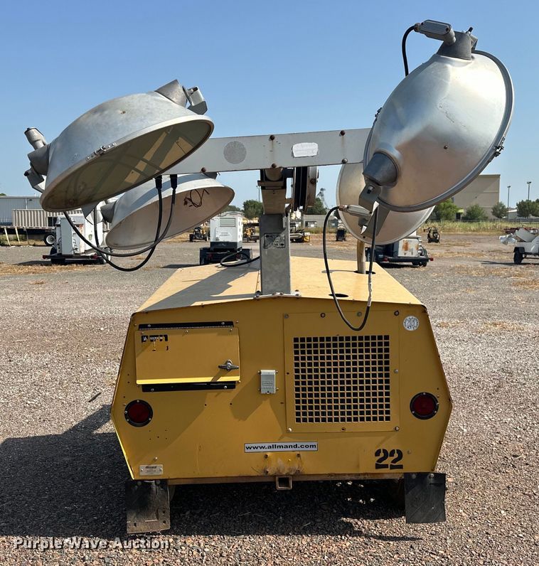 image for item DO7009 Allmand  Maxi-Lite ML20 light plant