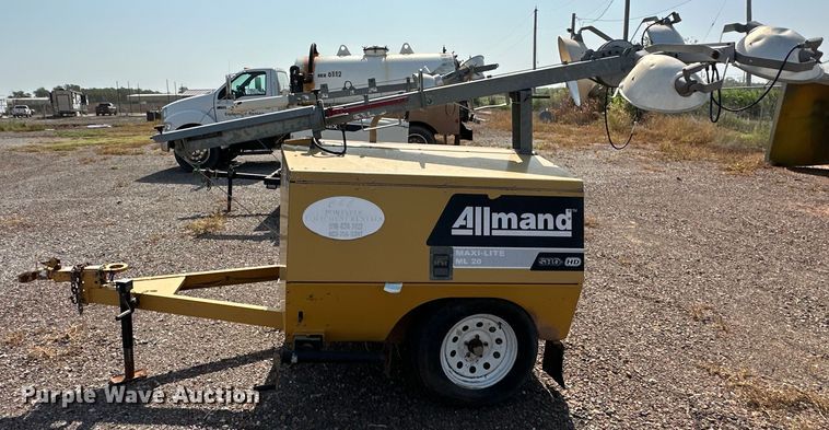 image for item DO7009 Allmand  Maxi-Lite ML20 light plant