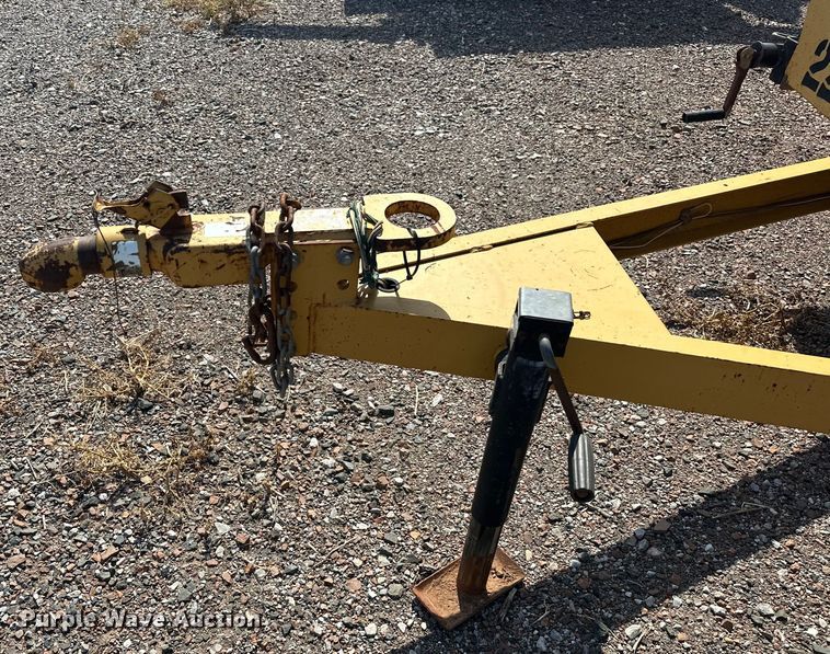 image for item DO7009 Allmand  Maxi-Lite ML20 light plant