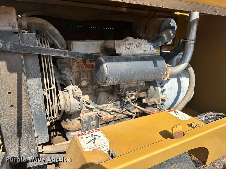 image for item DO7009 Allmand  Maxi-Lite ML20 light plant