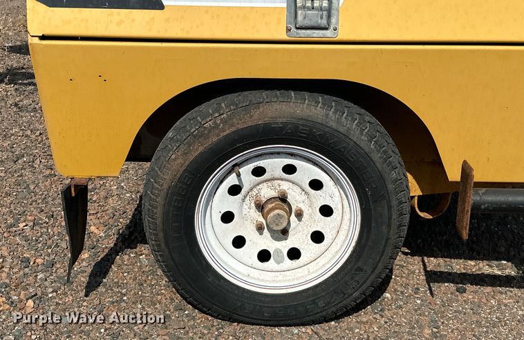 image for item DO7009 Allmand  Maxi-Lite ML20 light plant