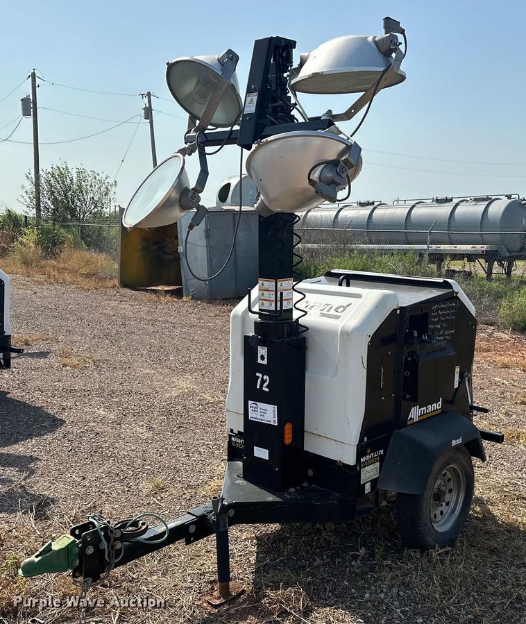 image for item DO7010 2018 Allmand  Night-Light V-Series  light plant