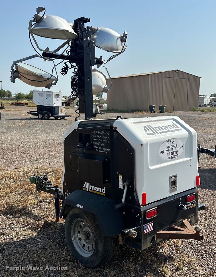 image for item DO7010 2018 Allmand  Night-Light V-Series  light plant