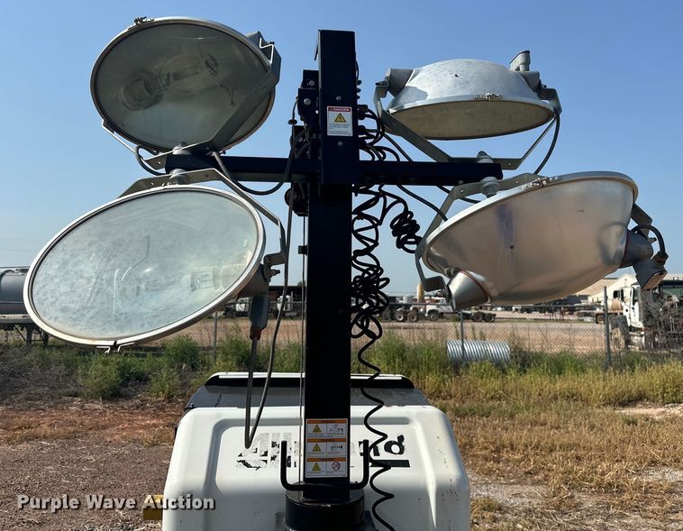 image for item DO7010 2018 Allmand  Night-Light V-Series  light plant