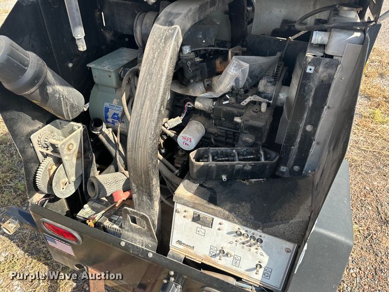 image for item DO7010 2018 Allmand  Night-Light V-Series  light plant