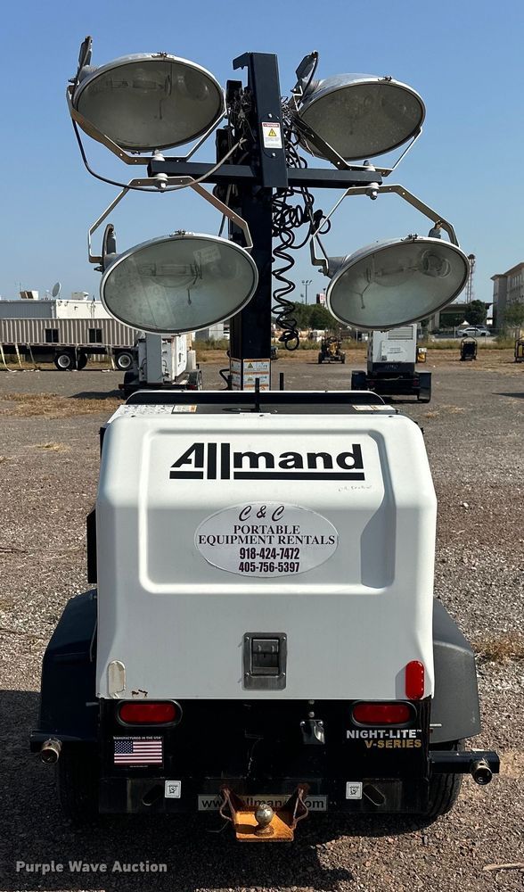 image for item DO7011 2018 Allmand  Night-Light V-Series  light plant
