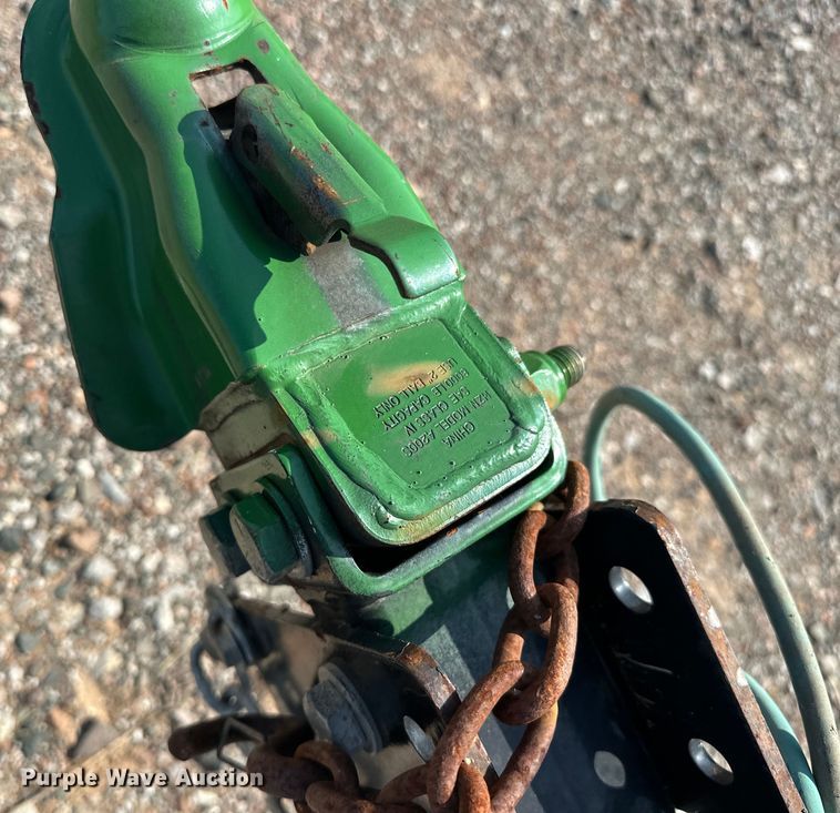 image for item DO7011 2018 Allmand  Night-Light V-Series  light plant