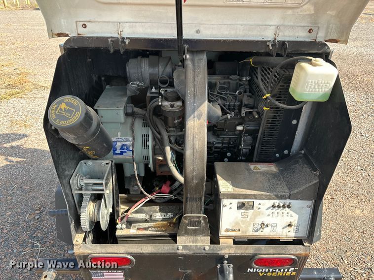 image for item DO7011 2018 Allmand  Night-Light V-Series  light plant