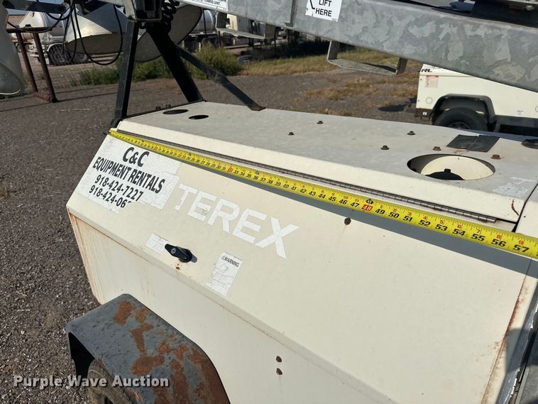 image for item DO7012 2008 Terex  RL4000 light plant