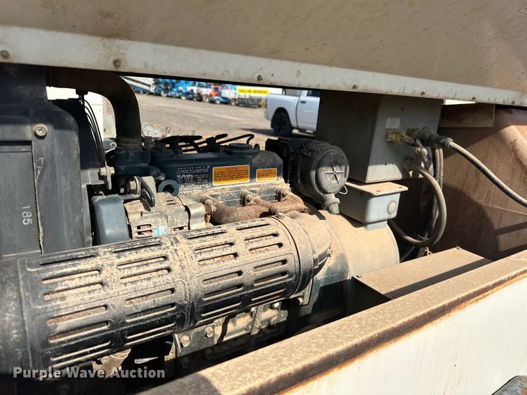 image for item DO7012 2008 Terex  RL4000 light plant