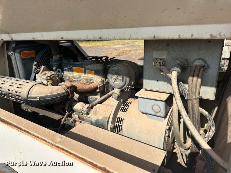 image for item DO7012 2008 Terex  RL4000 light plant