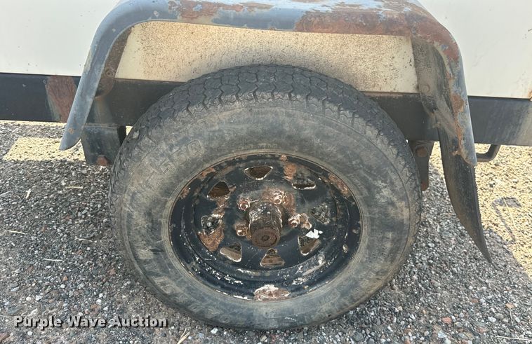 image for item DO7012 2008 Terex  RL4000 light plant