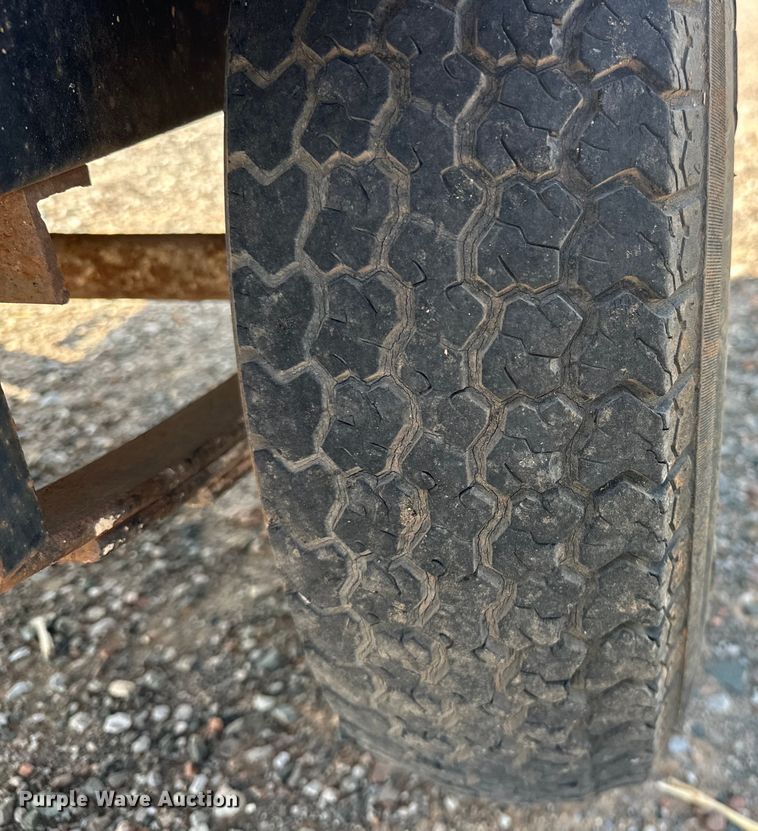 image for item DO7012 2008 Terex  RL4000 light plant