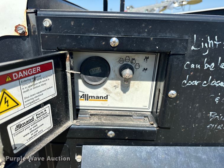 image for item DO7013 2018 Allmand  Night-Light V-Series NLV light plant