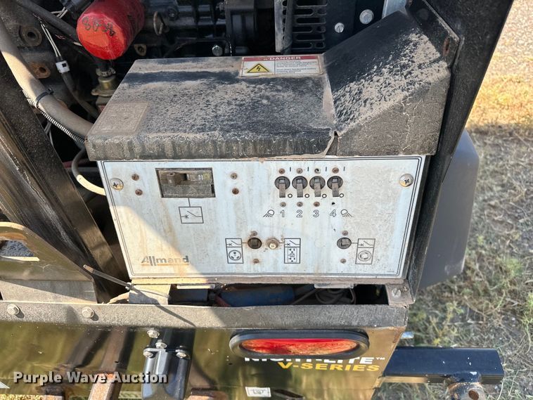 image for item DO7013 2018 Allmand  Night-Light V-Series NLV light plant