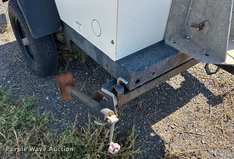 image for item DO7014 2011 Terex RL4000  light plant