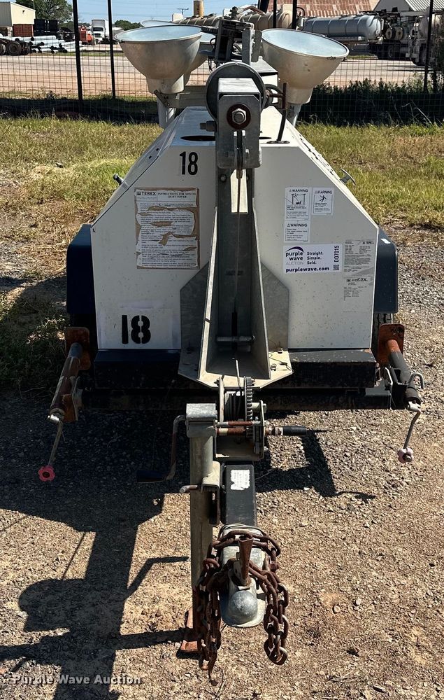 image for item DO7015 2008 Terex RL4000 light plant