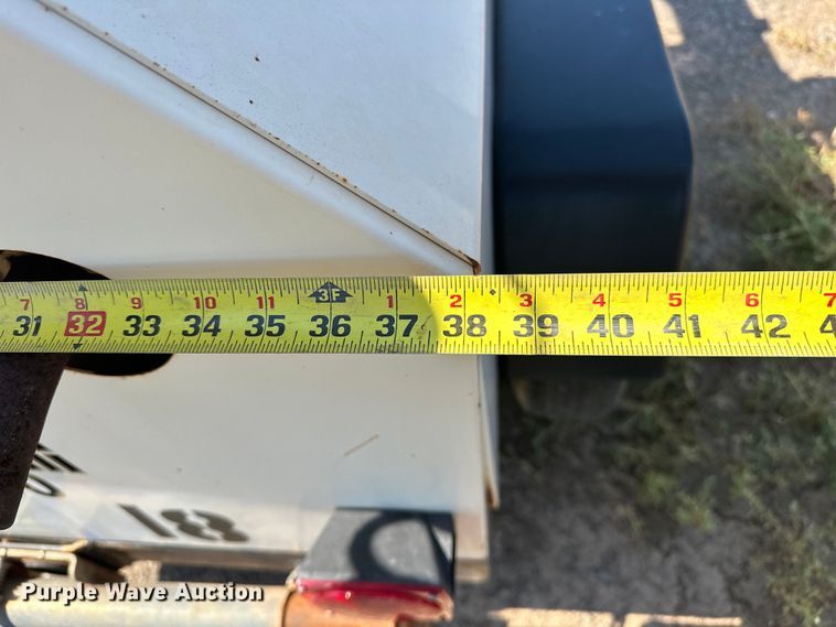 image for item DO7015 2008 Terex RL4000 light plant