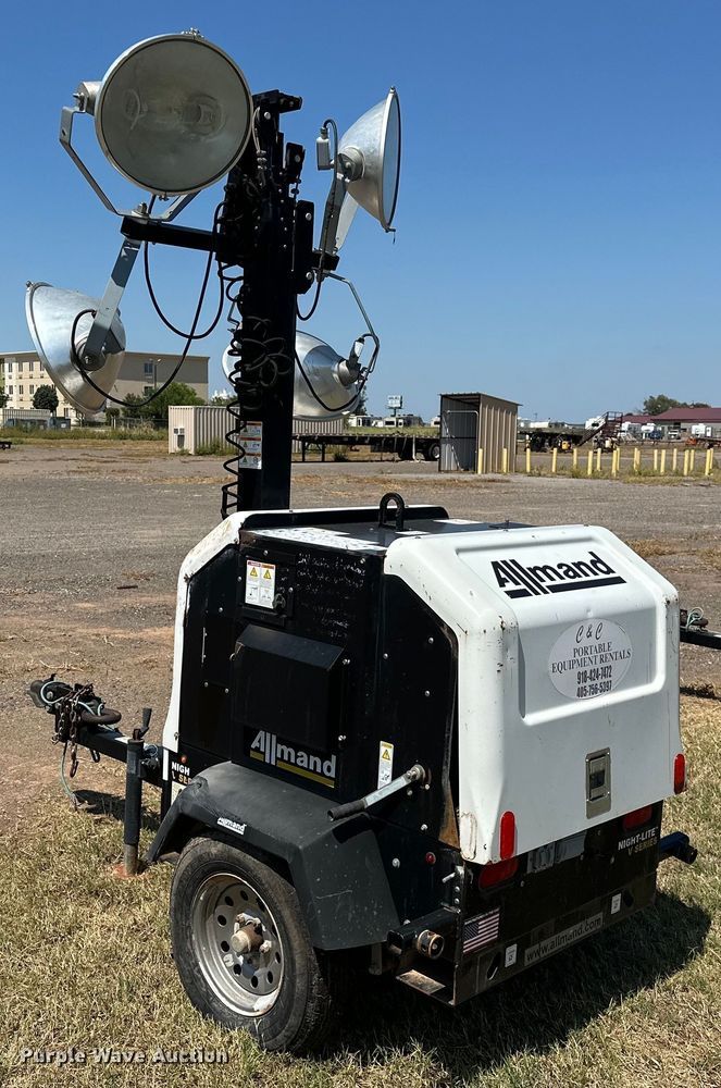 image for item DO7016 2017 Allmand  Night-Light V-Series NLV light plant