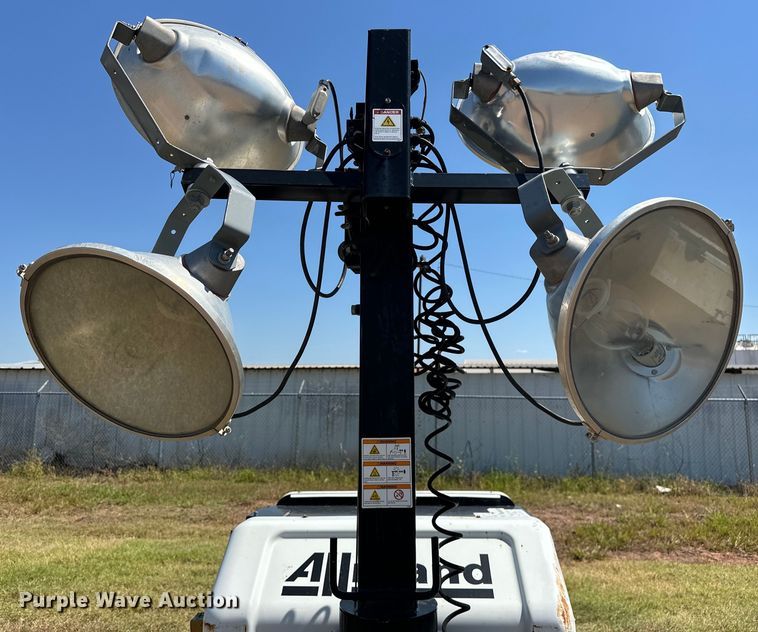 image for item DO7016 2017 Allmand  Night-Light V-Series NLV light plant