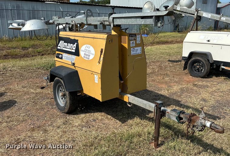 image for item DO7017 Allmand  Night-Light Pro NL 8  light plant