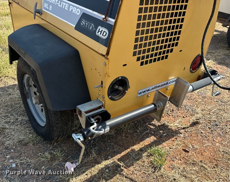 image for item DO7017 Allmand  Night-Light Pro NL 8  light plant