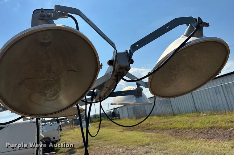 image for item DO7017 Allmand  Night-Light Pro NL 8  light plant