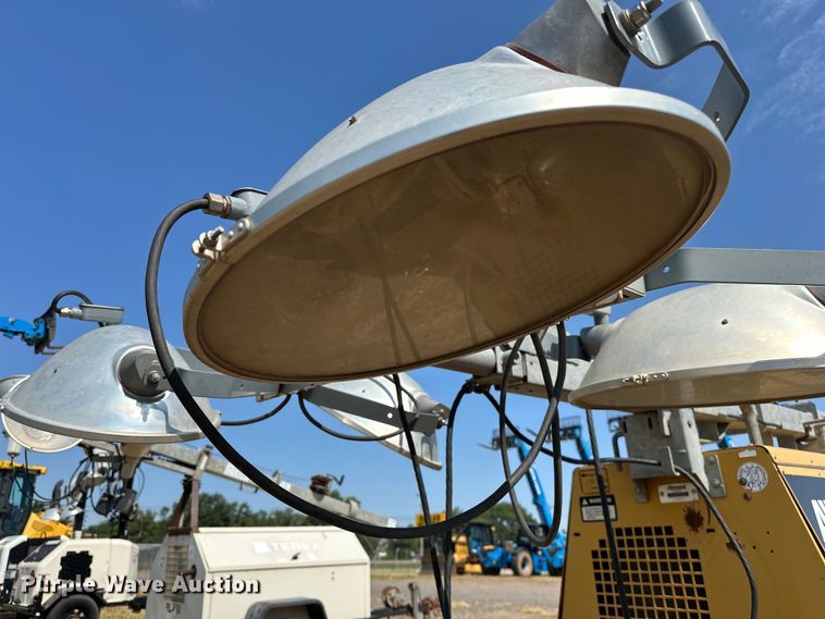 image for item DO7017 Allmand  Night-Light Pro NL 8  light plant