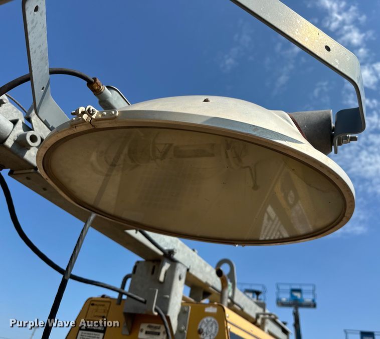 image for item DO7017 Allmand  Night-Light Pro NL 8  light plant